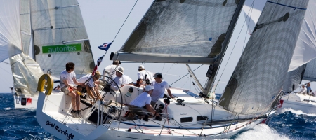 Team building in barca a vela