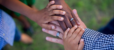 La lotta per i diritti umani e i progetti di solidarietà